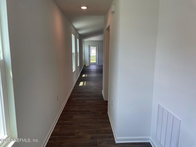 Spacious, unfurnished interior of a new home in The Arbors, Jacksonville (Image 17). Spacious, unfurnished interior of a new home in The Arbors, Jacksonville (Image 17).