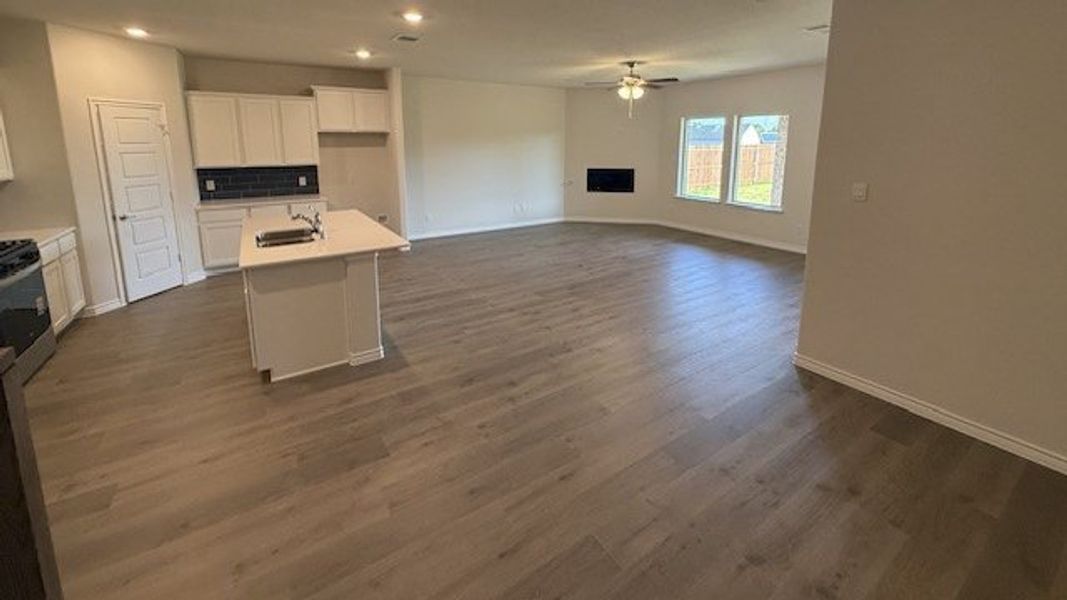 Spacious, unfurnished interior of a new home in Fireside by the Lake, Garland (Image 6).