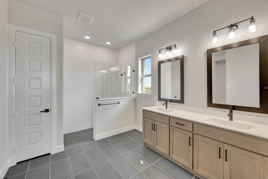 Owner's Bath Owner's Bath