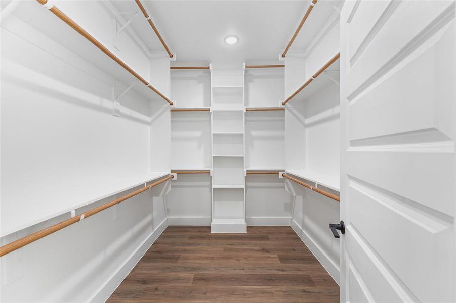 Spacious, unfurnished interior of a new home in , Fort Worth (Image 20).