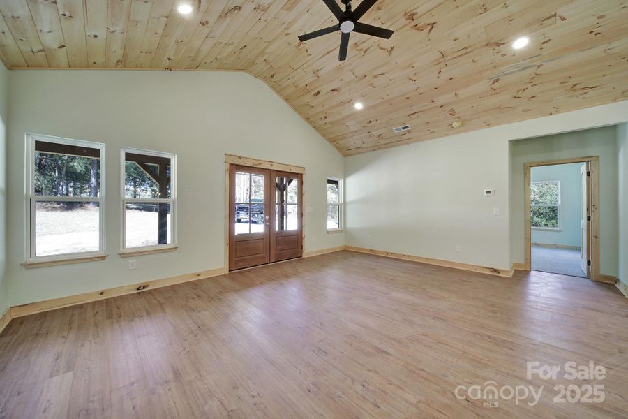 Spacious, unfurnished interior of a new home in , Lancaster (Image 11).