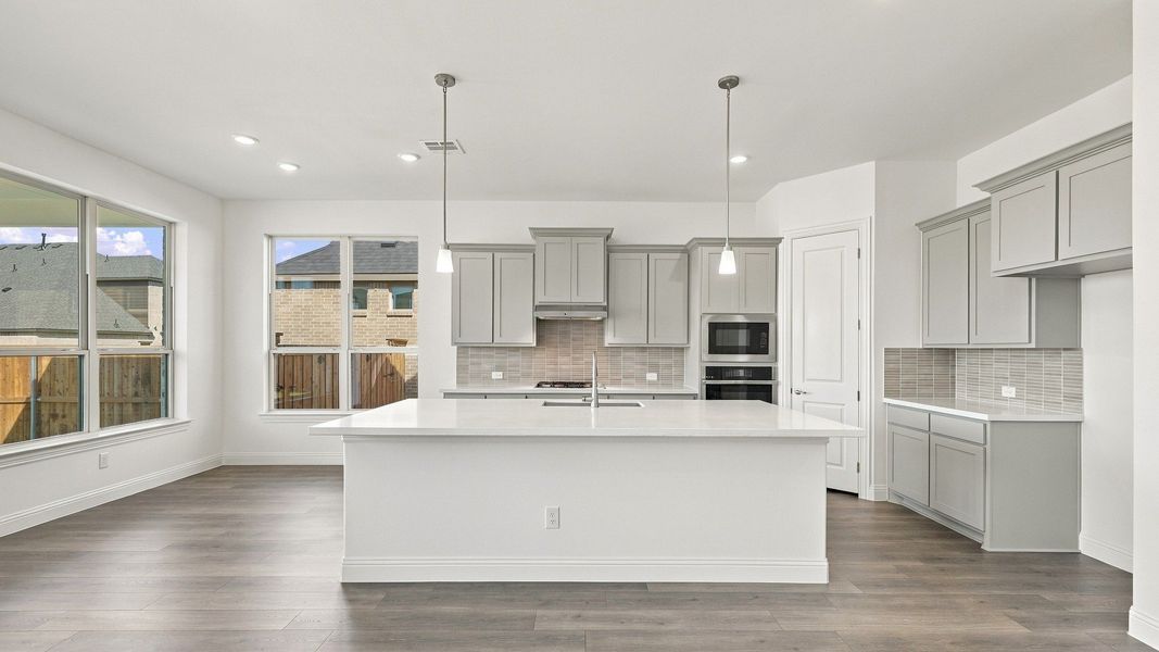 Furnished interior view inside a new home in Green Meadows Classic, Celina (Image 44).