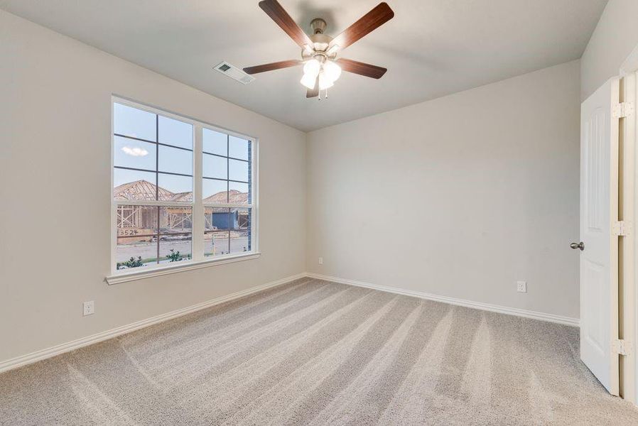Spacious, unfurnished interior of a new home in Liberty Pointe, Gainesville (Image 21).