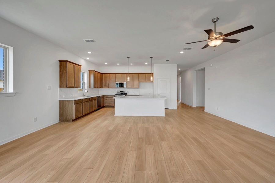Furnished interior view inside a new home in Beacon Point at Lago Mar 50’ Homesites, Texas City (Image 9).