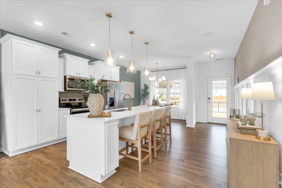 Furnished interior view inside a new home in , Ravenel (Image 23).