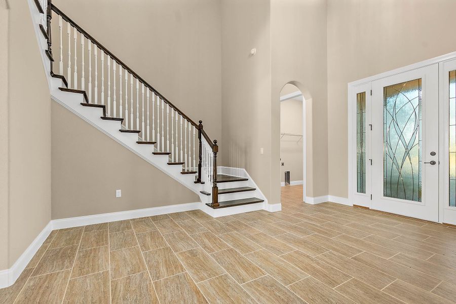 Muirfield with Bonus Foyer