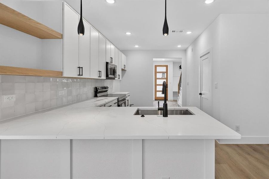 Furnished interior view inside a new home in , Dallas (Image 4).