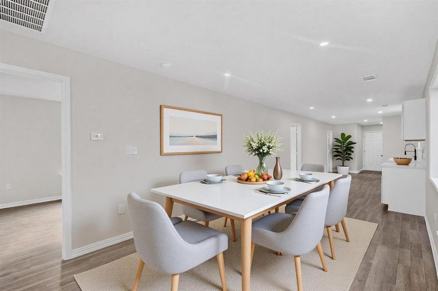 Furnished interior view inside a new home in , Dallas (Image 16).