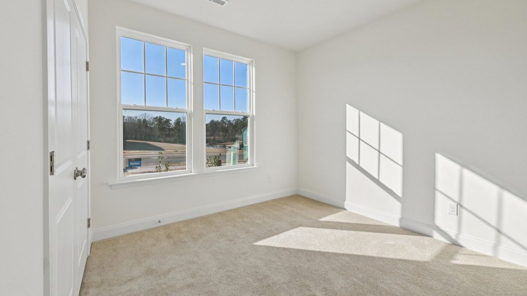 Representative furnished interior of a home built from the Chelsea by DRB Homes in Oakmont Manor, Oxford (Image 18).