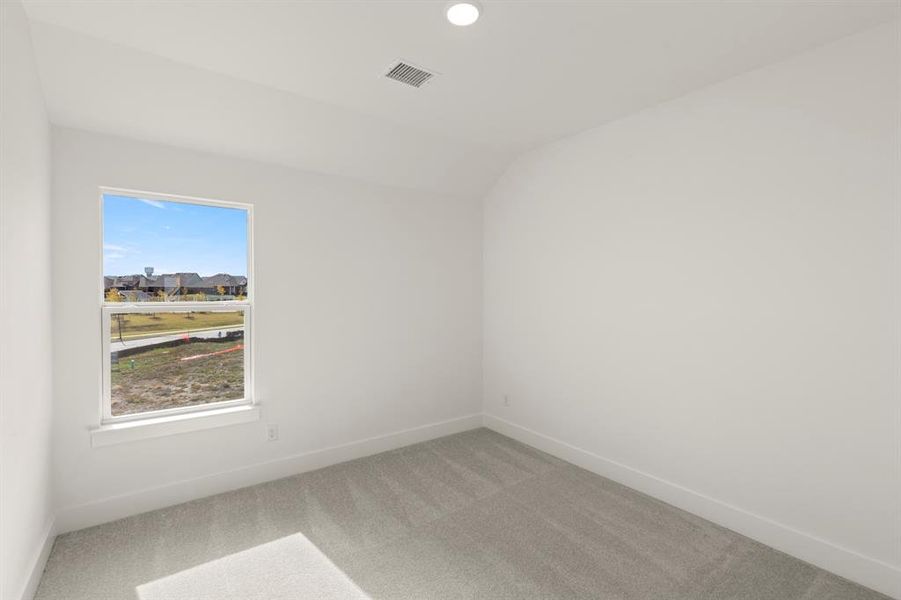 24. 3825 Selborne - Bed 4