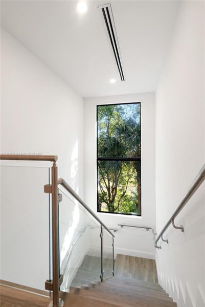 Private, Interior Staircase Private, Interior Staircase