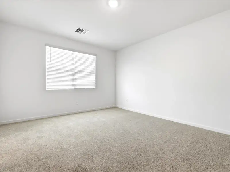 Spacious, unfurnished interior of a new home in Allure Vista Estate Series, Buckeye (Image 8).