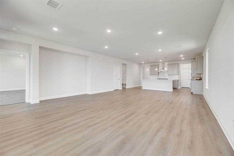 Spacious, unfurnished interior of a new home in Arbors at Legacy Hills, Celina (Image 20).