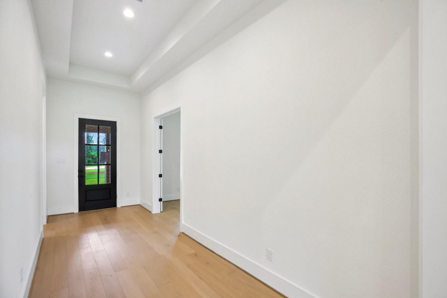 Spacious, unfurnished interior of a new home in Homestead Hill, New Waverly (Image 23).