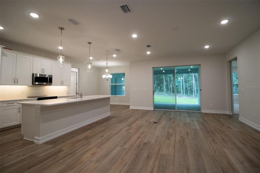 Image 33 of a home in . Image 33 of a home in .