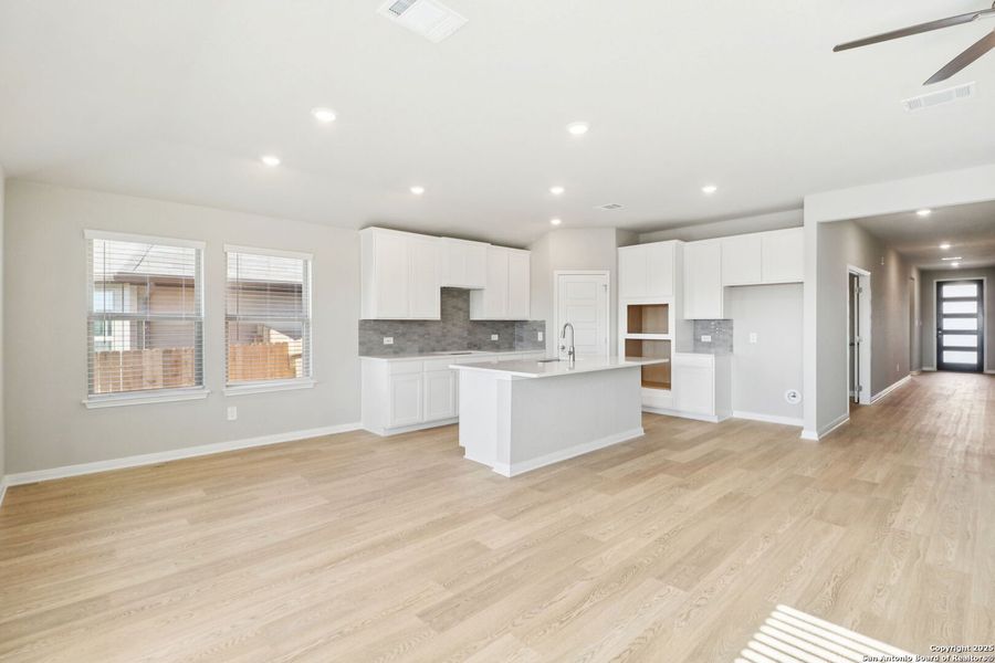 Spacious, unfurnished interior of a new home in Legendary Trails - Classic Series, Cibolo (Image 33). Spacious, unfurnished interior of a new home in Legendary Trails - Classic Series, Cibolo (Image 33).