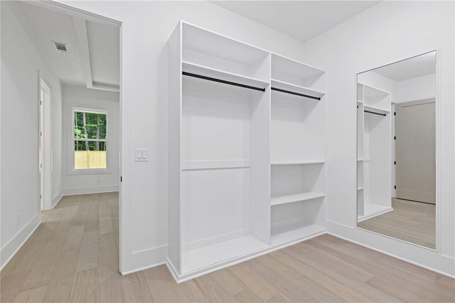 Image 71 of a home in .