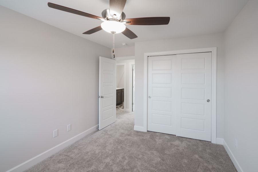 Representative unfurnished interior of a home built from the The Holland by Cothran Homes in Holly Ridge, Greenville (Image 40).