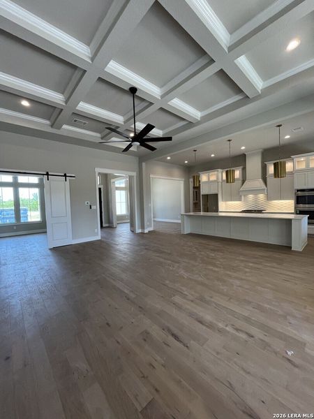 Spacious, unfurnished interior of a new home in , Canyon Lake (Image 28). Spacious, unfurnished interior of a new home in , Canyon Lake (Image 28).