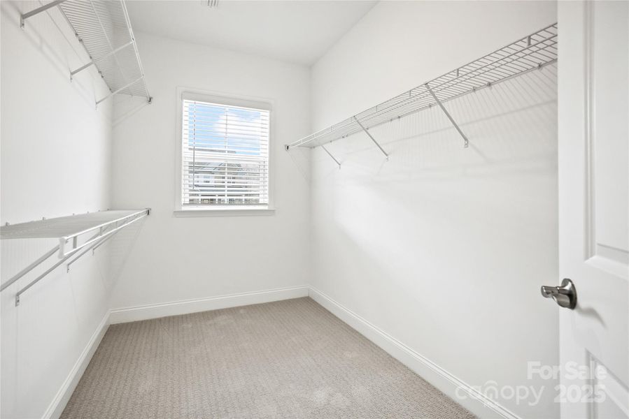 Spacious, unfurnished interior of a new home in Forest Creek, Waxhaw (Image 40).