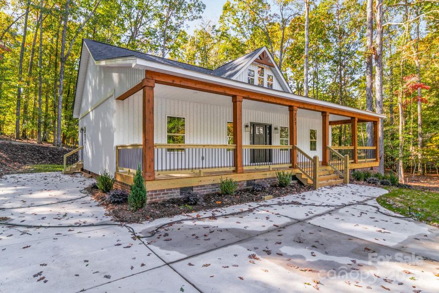 Image 31 of a home in .