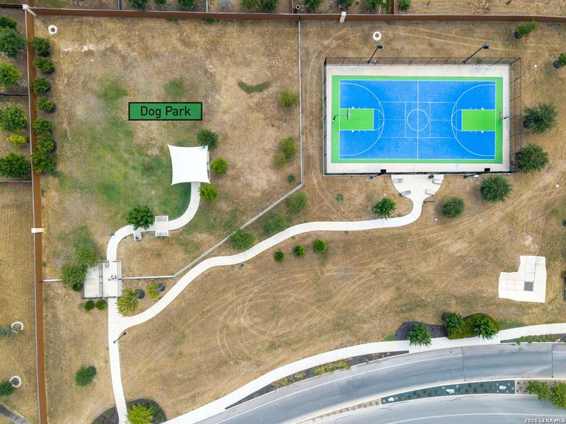 Community amenities in , San Antonio (Image 33).