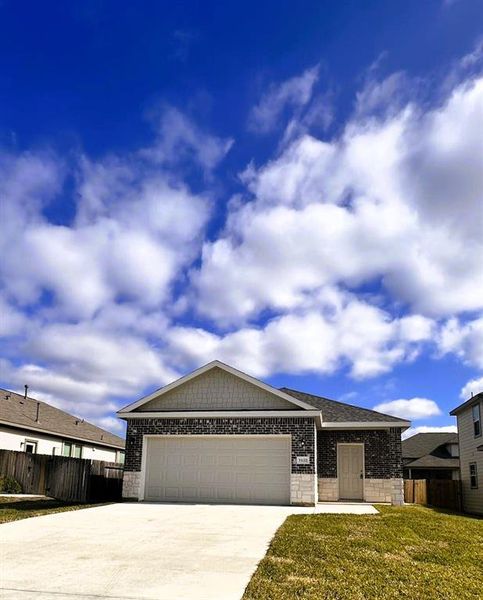 Gorgeous stone & brick front elevation