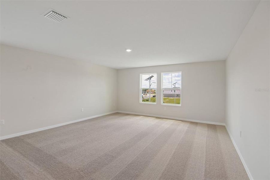 Spacious, unfurnished interior of a new home in Wynnstone, Davenport (Image 30). Spacious, unfurnished interior of a new home in Wynnstone, Davenport (Image 30).