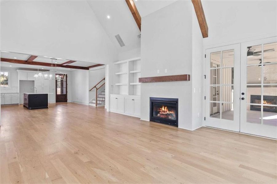 Spacious, unfurnished interior of a new home in , Peachtree City (Image 26).