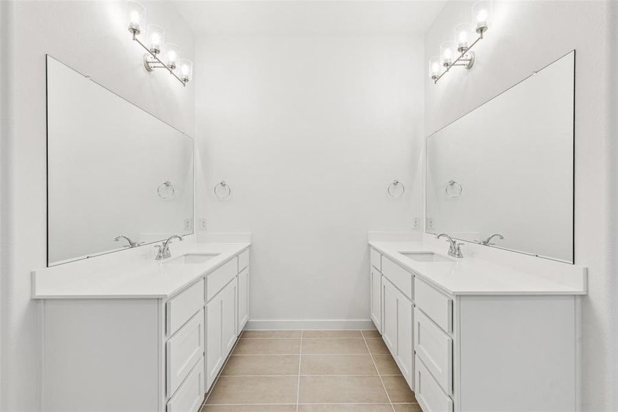 Primary Bathroom in the Picasso II home plan by Trophy Signature Homes – REPRESENTATIVE PHOTO Primary Bathroom in the Picasso II home plan by Trophy Signature Homes – REPRESENTATIVE PHOTO