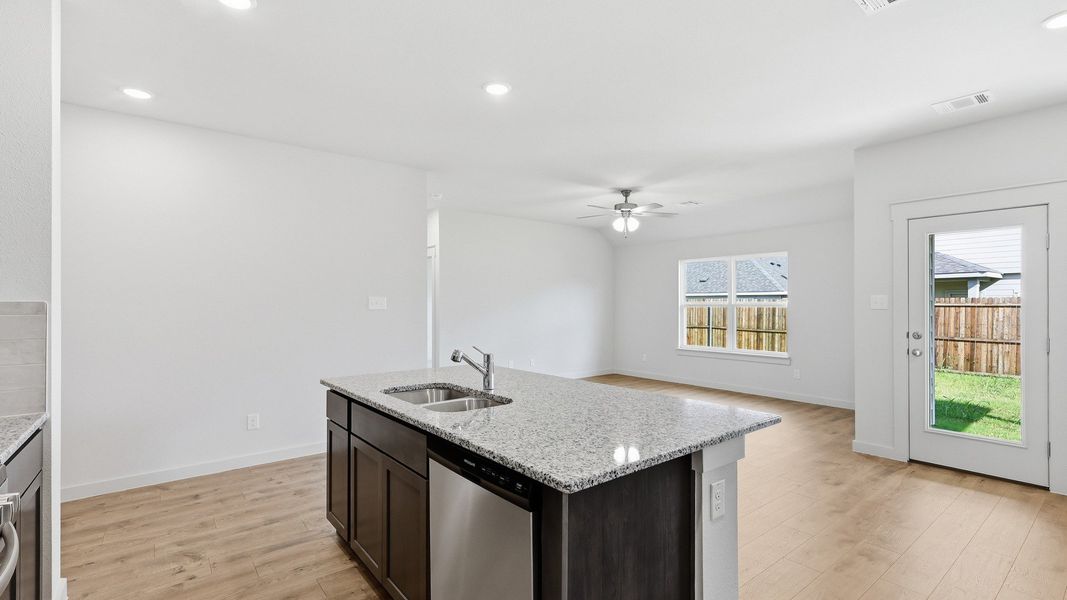Furnished interior view inside a new home in Patriot Estates, Venus (Image 31).