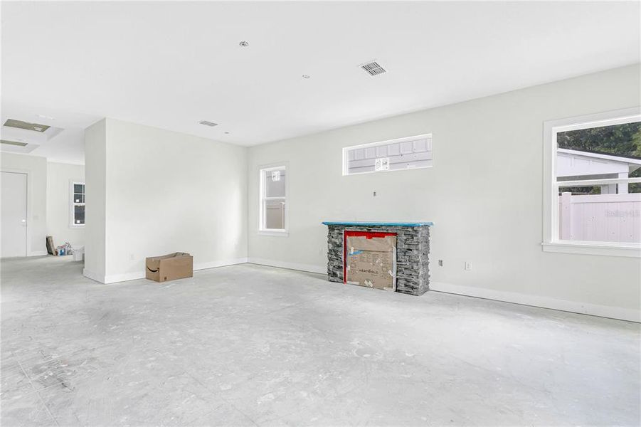 large family room, gas fireplace