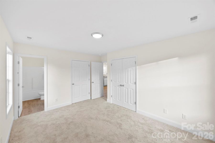 Spacious, unfurnished interior of a new home in , Rock Hill (Image 16).