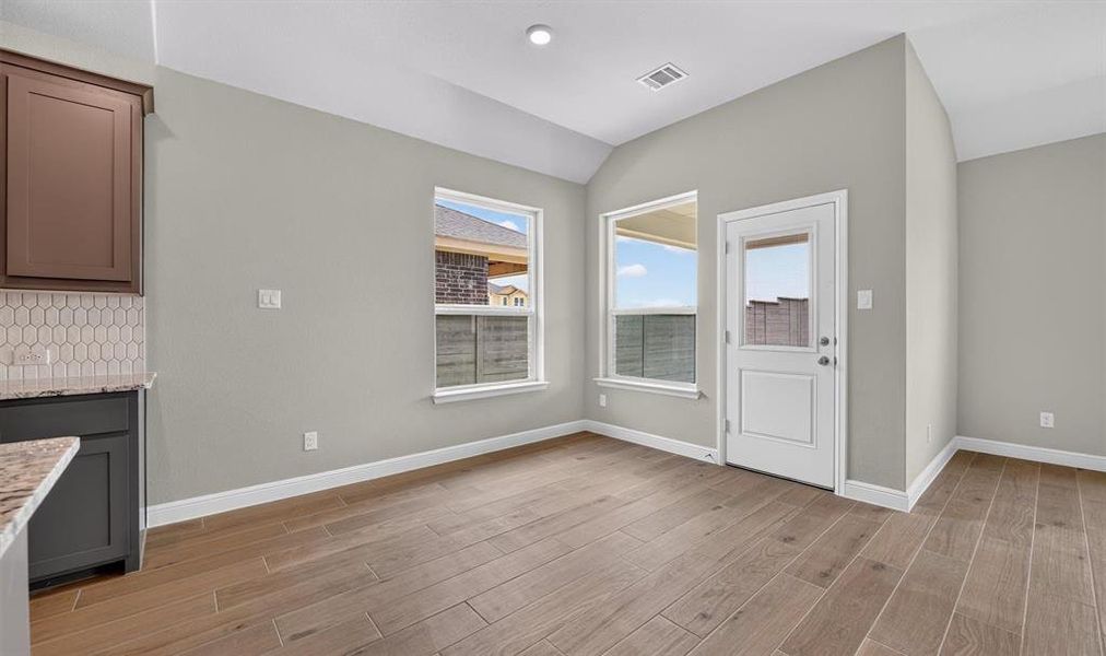 Spacious, unfurnished interior of a new home in Treeline, Justin (Image 18).