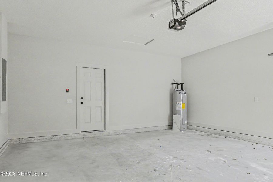 Image 38 of a home in .