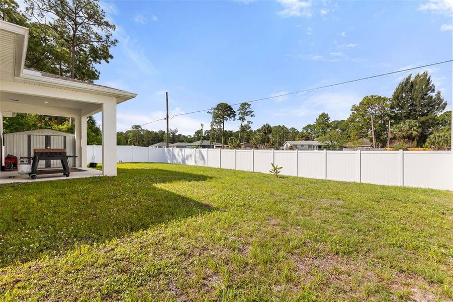 Exterior details and patio area of a home in , Palm Bay (Image 25).