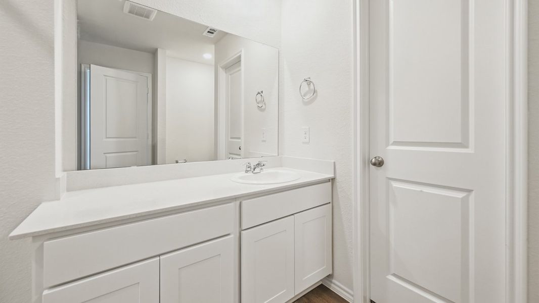 Furnished interior view inside a new home in Stonewyck Farms, Ennis (Image 5). Furnished interior view inside a new home in Stonewyck Farms, Ennis (Image 5).