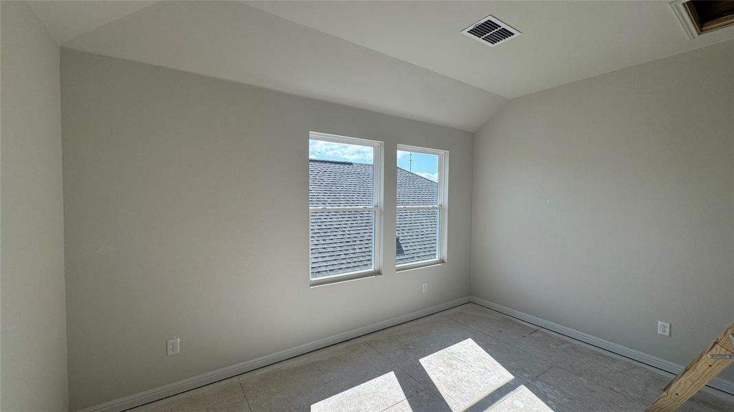 Image 25 of a home in Cannon Ranch 40s.