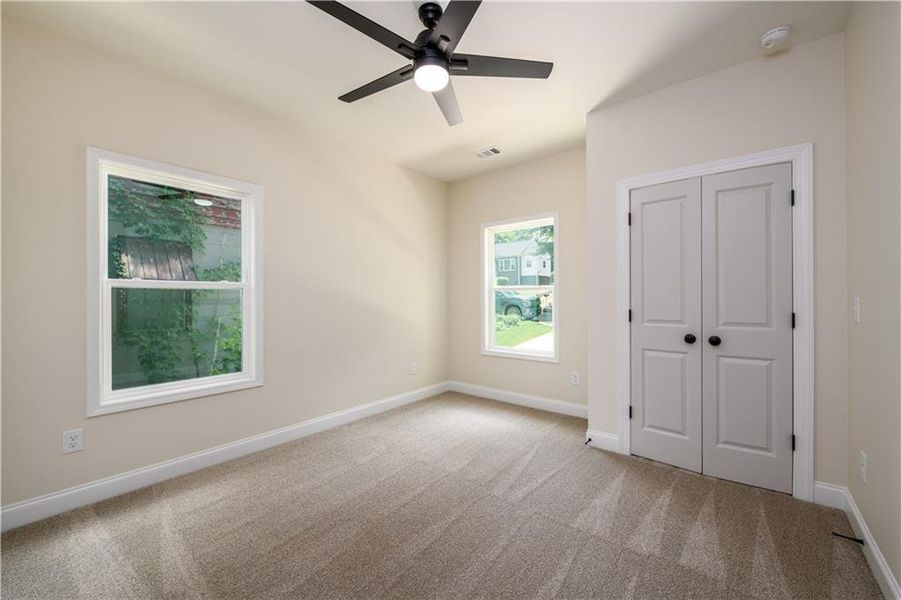 Spacious, unfurnished interior of a new home in , Atlanta (Image 25).