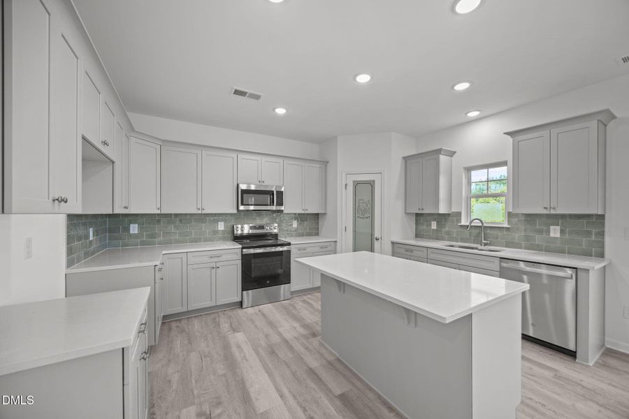 20-web-or-mls-IMG_5034