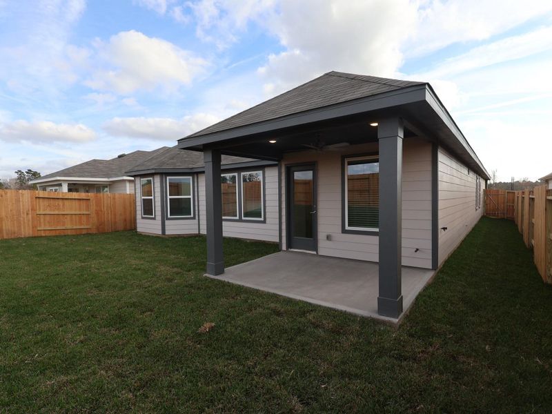 Exterior details and patio area of a home in Lone Star Landing, Montgomery (Image 21).