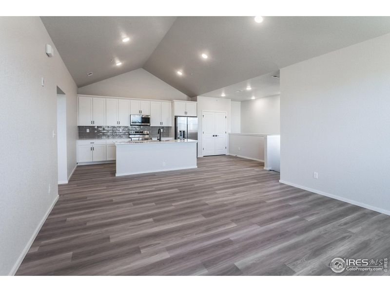 Spacious, unfurnished interior of a new home in Raindance Condos, Windsor (Image 25).