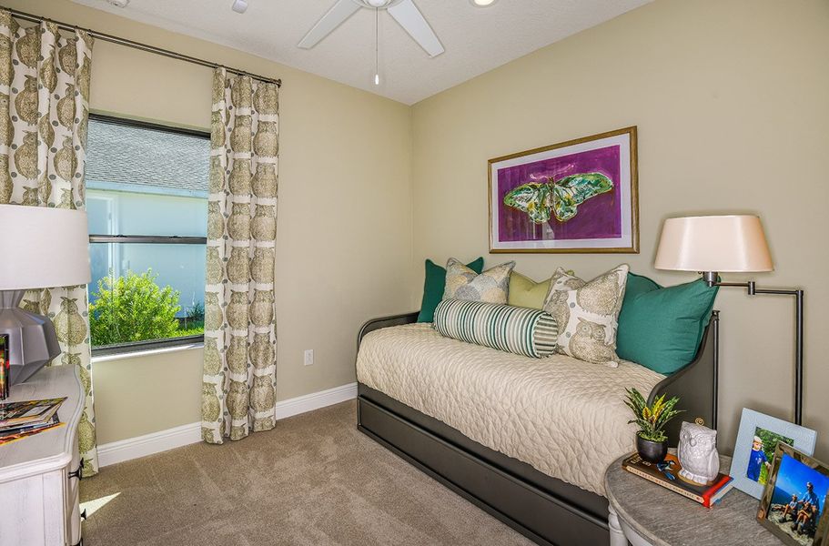 Representative furnished interior of a home built from the Dream 2 by Neal Communities in Canoe Creek, Parrish (Image 11).