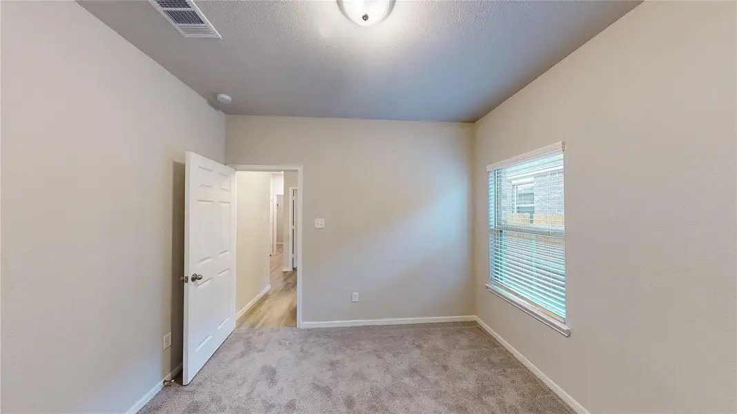 Spacious, unfurnished interior of a new home in Splendora Fields, Splendora (Image 28).