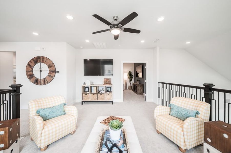 Representative furnished interior of a home built from the Tanager by Tri Pointe Homes in Oakhill Reserve 45’, Tomball (Image 28). Representative furnished interior of a home built from the Tanager by Tri Pointe Homes in Oakhill Reserve 45’, Tomball (Image 28).