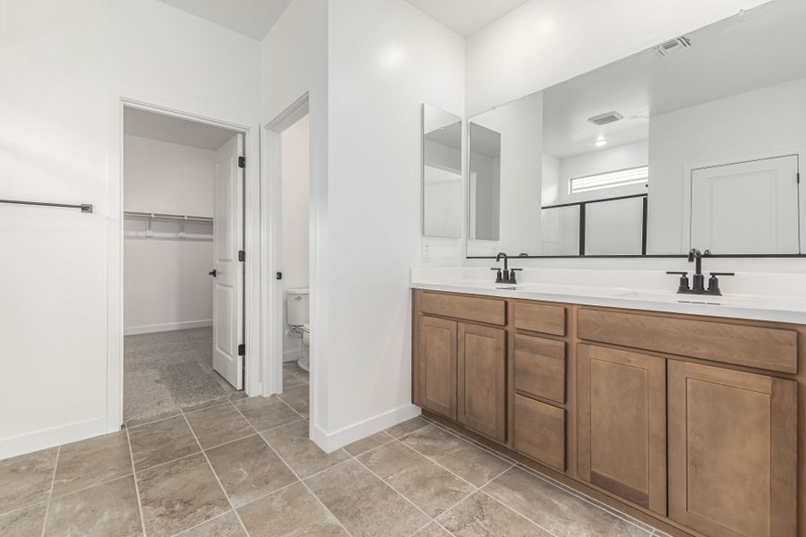 Furnished interior view inside a new home in Bentridge, Buckeye (Image 3). Furnished interior view inside a new home in Bentridge, Buckeye (Image 3).