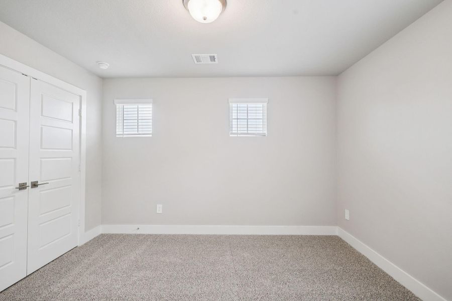 Spacious, unfurnished interior of a new home in Montgomery Oaks - Estate, Conroe (Image 21). Spacious, unfurnished interior of a new home in Montgomery Oaks - Estate, Conroe (Image 21).