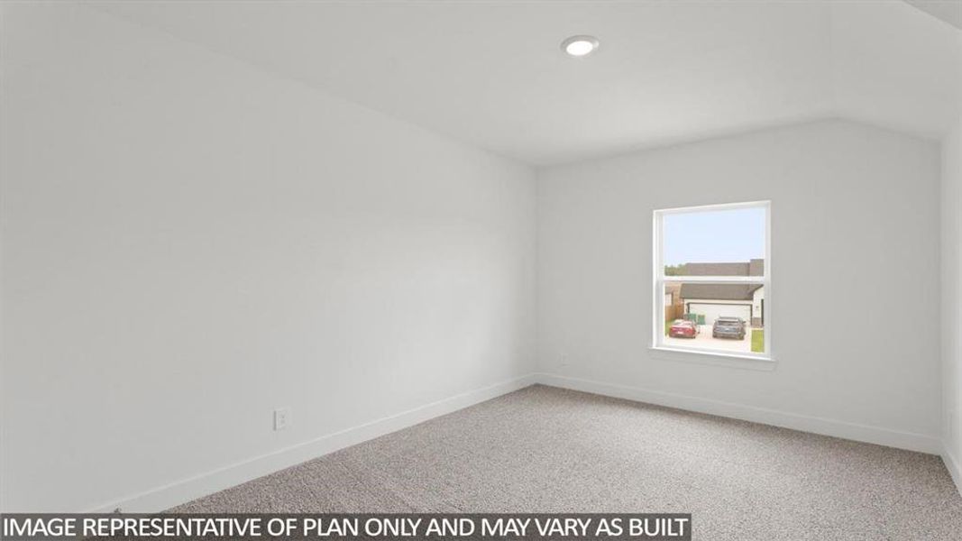 Spacious, unfurnished interior of a new home in Silverthorne, Conroe (Image 21).