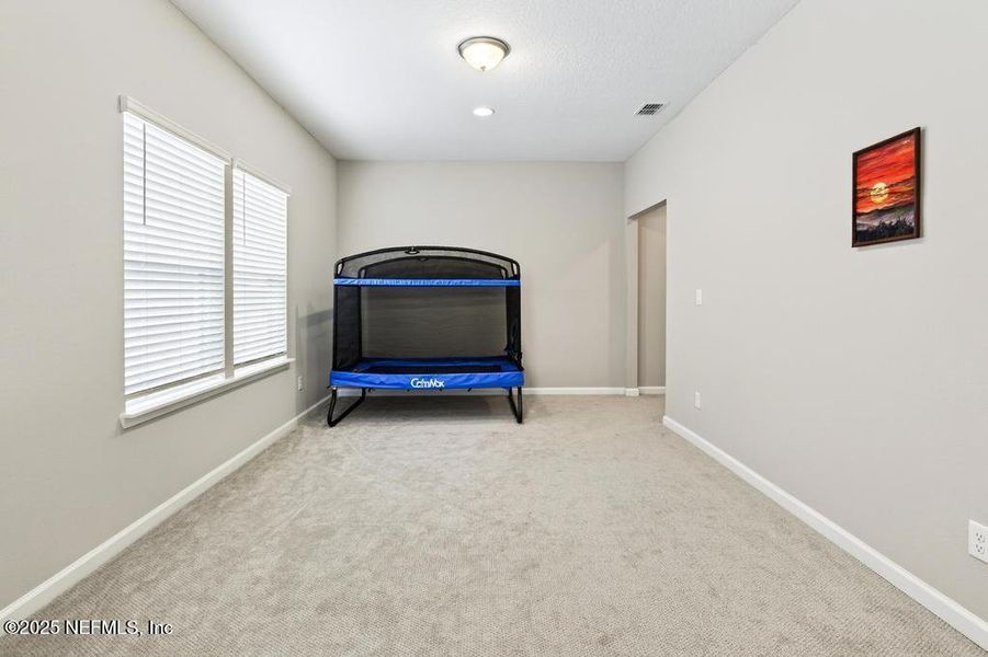 Spacious, unfurnished interior of a new home in Silver Landing at SilverLeaf, St. Augustine (Image 24).