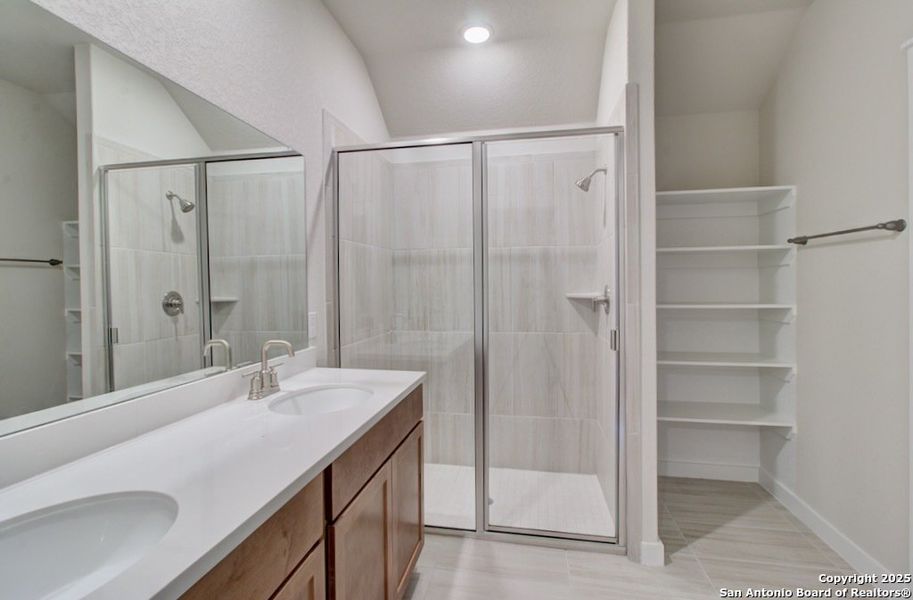 Furnished interior view inside a new home in Westridge - Premier, San Antonio (Image 7). Furnished interior view inside a new home in Westridge - Premier, San Antonio (Image 7).